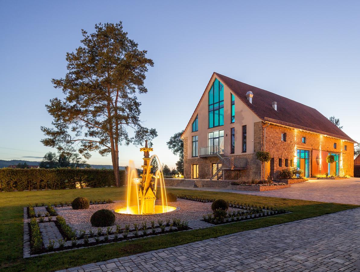 Hotel Dorfmuehle Lehrberg ภายนอก รูปภาพ